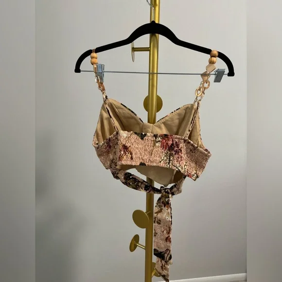 STUDIO F Floral Bow Crop Top - Picture 2 of 3